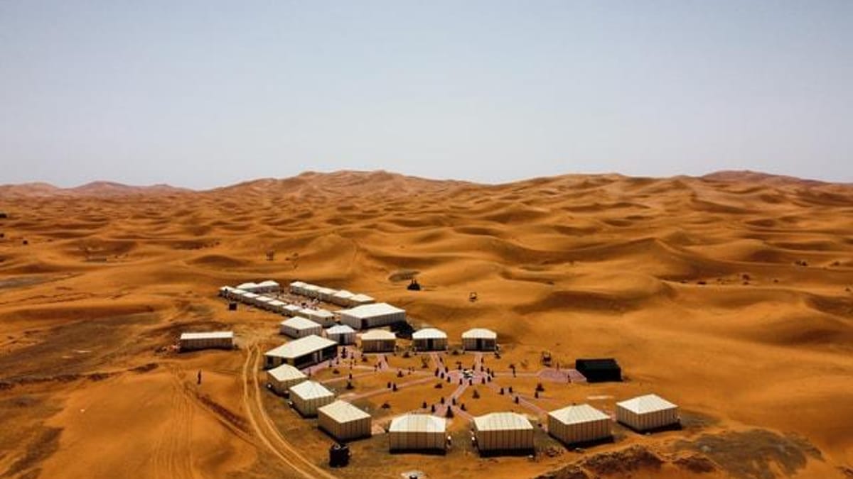 Acampamento no deserto do Marrocos: experiência em Merzouga