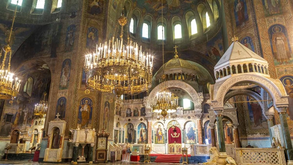 Catedral Alexander Nevsky: símbolo da fé ortodoxa nos Bálcãs