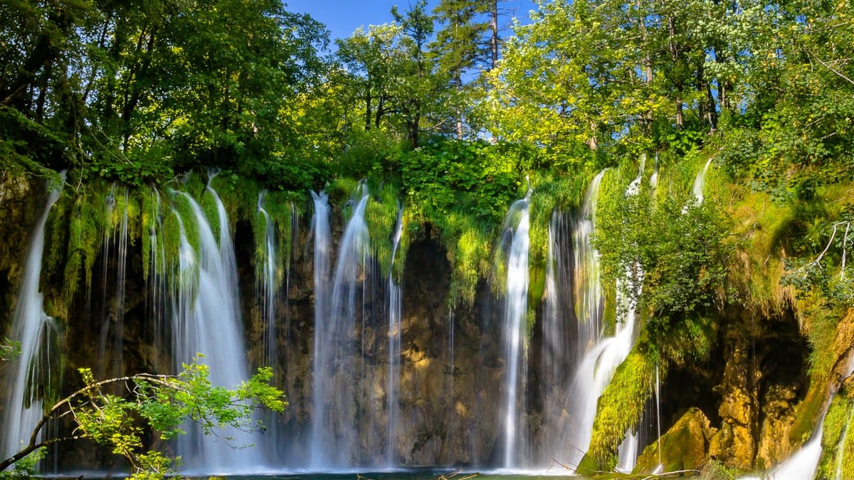 Lagos Plitvice: por que visitar este parque na Croácia