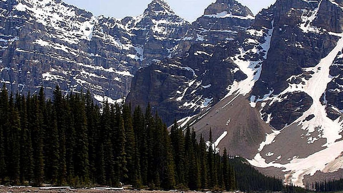 Montanhas Rochosas no Canadá: trilhas e paisagens do oeste