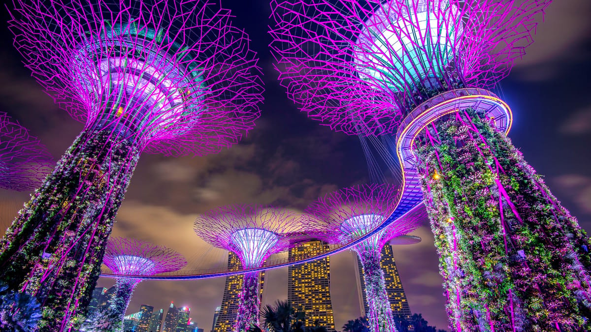 Singapura: entre o futurismo verde e a preservação cultural