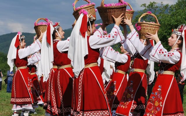 Leste Europeu: Romênia e Bulgária além do óbvio