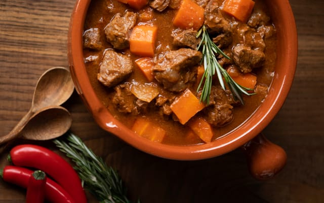 Sabores do Leste Europeu: tradição à mesa em quatro países